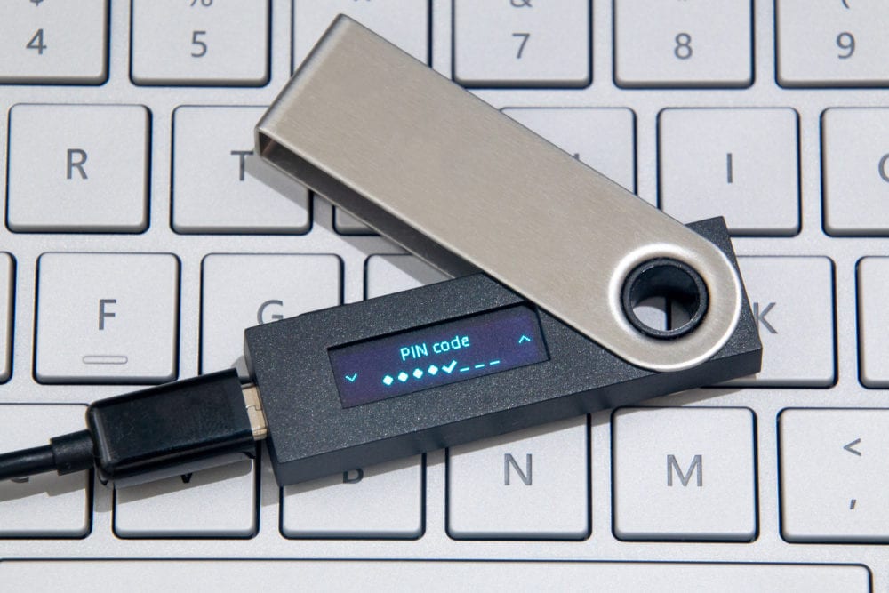 Cryptocurrency Hardware Wallet